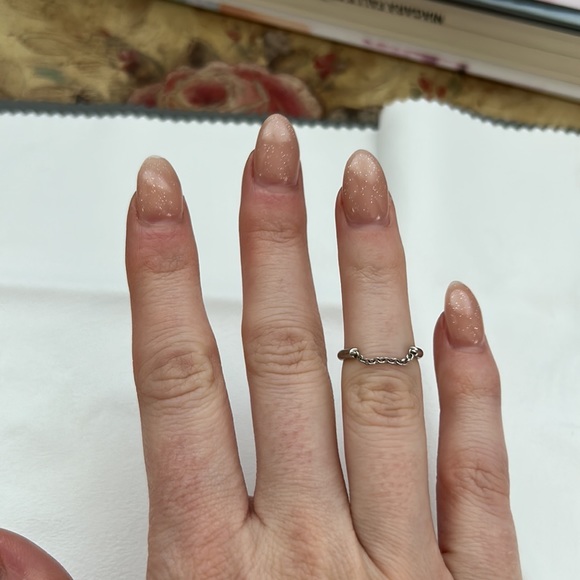 Mejuri midi chain ring (size 4) - Picture 2 of 2